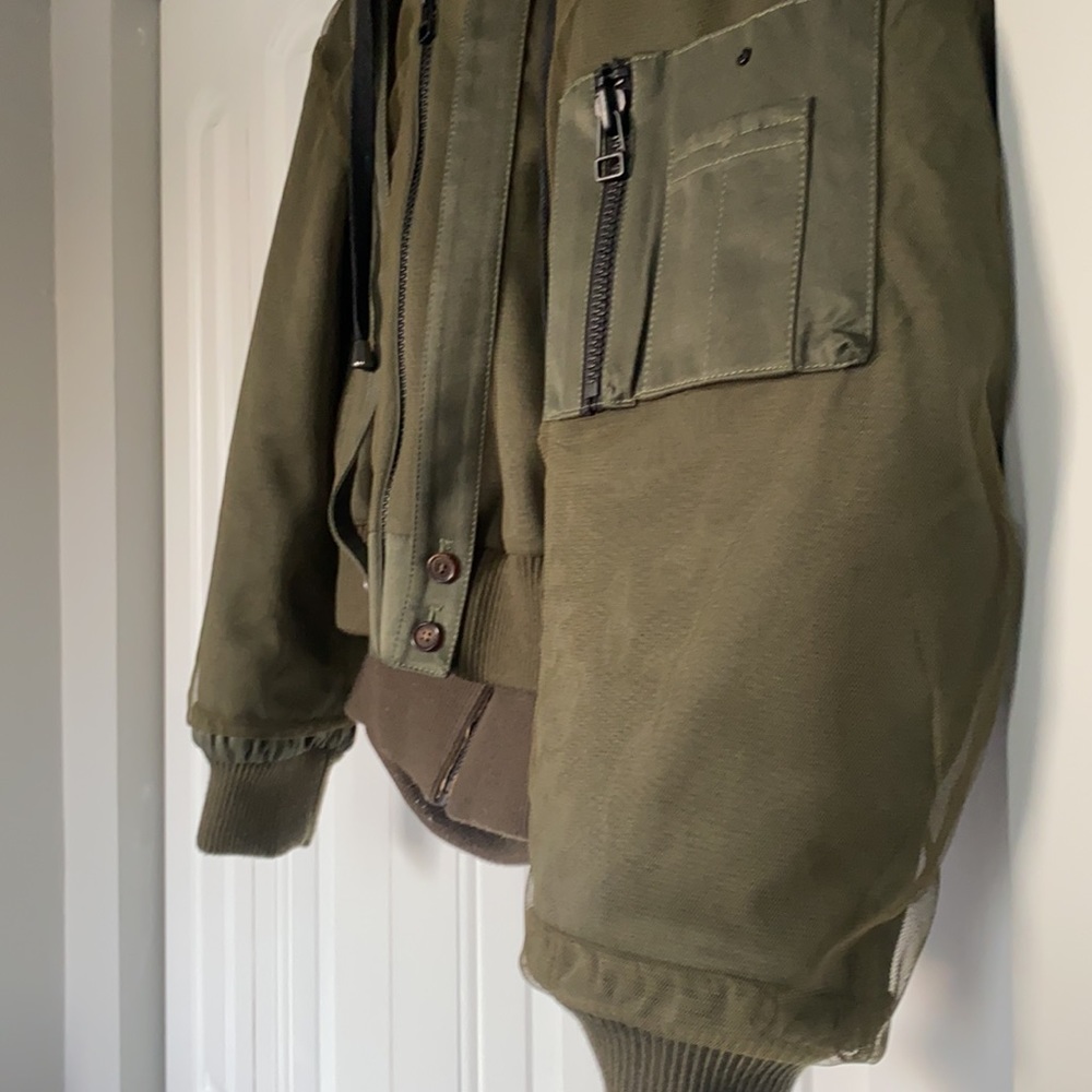 Yohanix Jacket - Picture 4 of 10